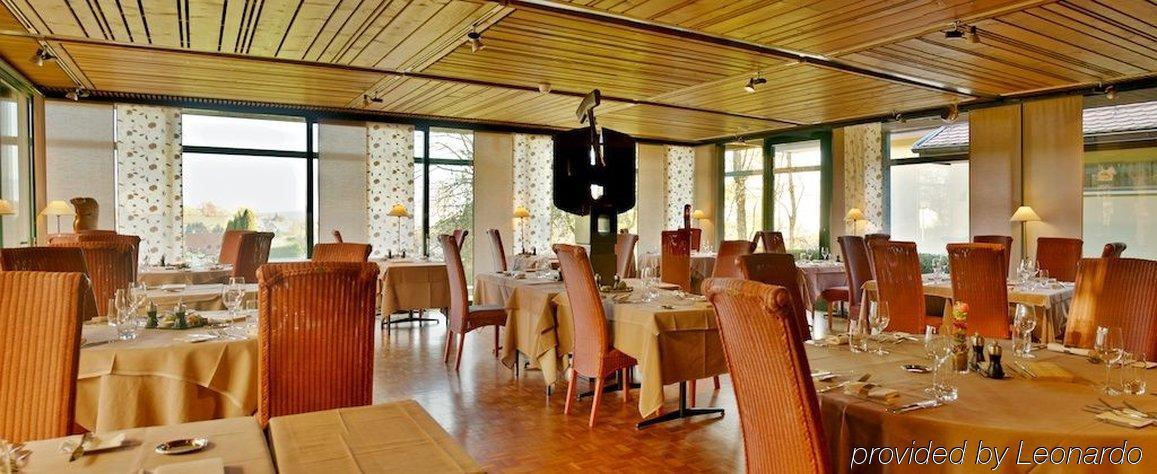 Hostellerie Les Chevreuils Лозанна Ресторан фото