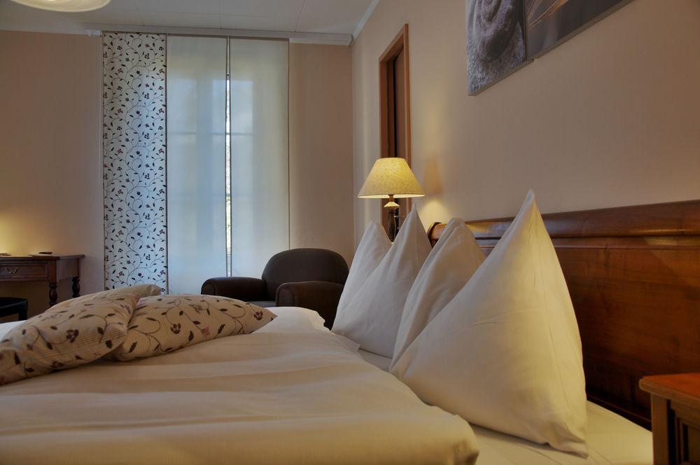 Hostellerie Les Chevreuils Лозанна Экстерьер фото
