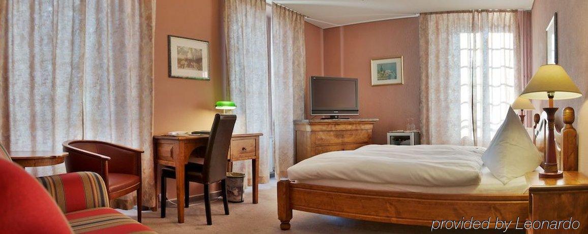 Hostellerie Les Chevreuils Лозанна Номер фото